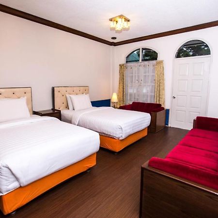 Green Garden Hotel Berastagi Εξωτερικό φωτογραφία