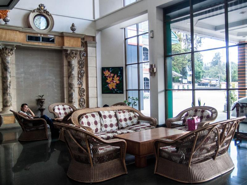Green Garden Hotel Berastagi Εξωτερικό φωτογραφία